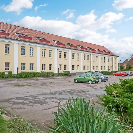 Center Luxury Getaway Ferienhaus