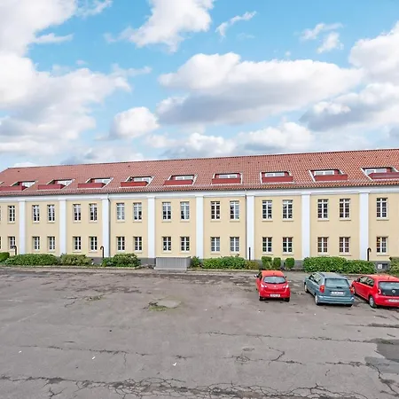 Center Luxury Getaway